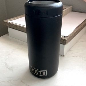 Yeti rambler colster slim can insulato color ice pink